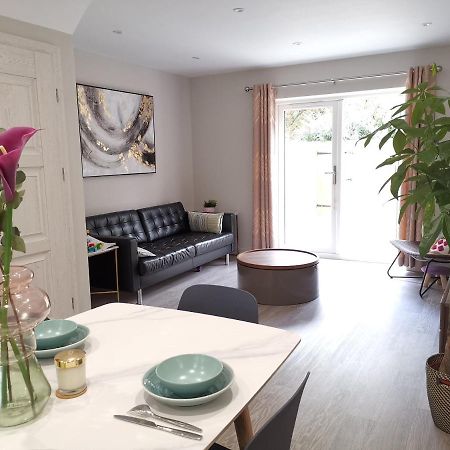 Bournemouth Cottage 6Mins From Beach, Free Parking エクステリア 写真